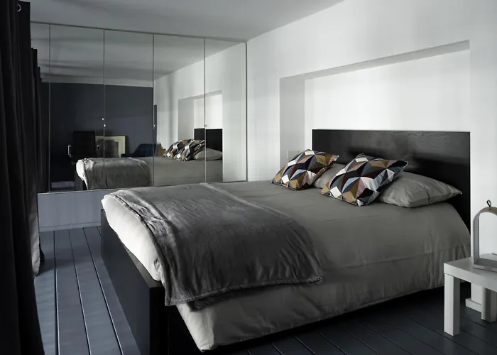 Monviso Design Loft R&r Apartament *